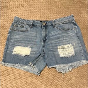 ASHLEY MASON. Cut Off Shorts